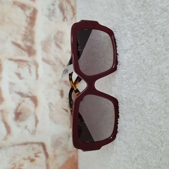 New PRADA Oversized Square Acetate Sunglasses - Picture 3 of 13